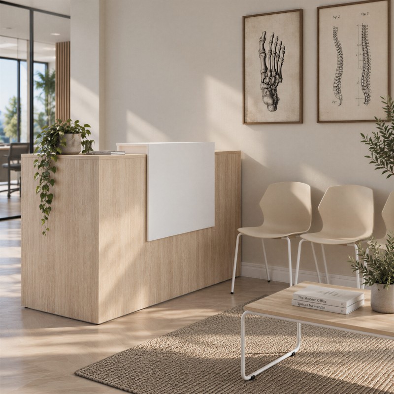 Recepción con mostrador Duomo roble y con altillo blanco