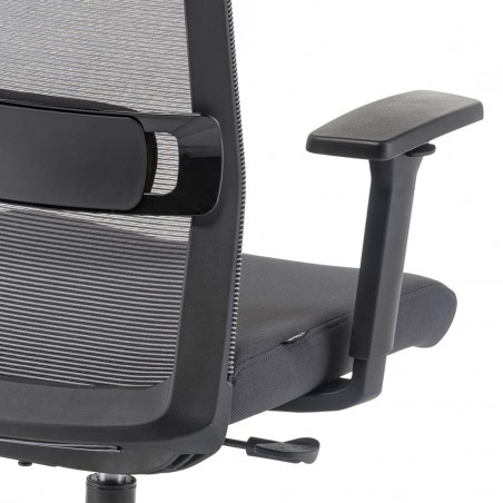 Silla Becca: Confort Profesional para tu Trabajo